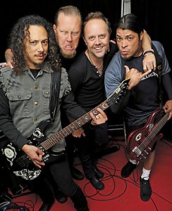 metallica-rinde-tribute-a-su-difunto-bajista