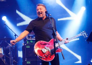peter-hook-mi-situacin-con-new-order-est-en-manos-de-los-abogados