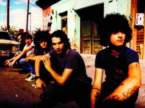 at-the-drivein-confirma-reunion