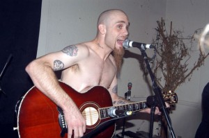 nick-oliveri-regresa-a-queens-of-the-stone-age