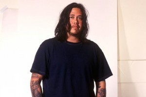 muri-chi-cheng-bajista-de-los-deftones