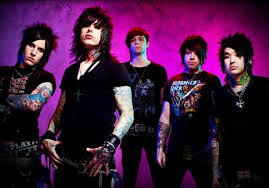 Ve a Escape The Fate compartir escenario con Ronnie Radke ve-a-escape-the-fate-compartir-escenario-con-ronnie-radke-
