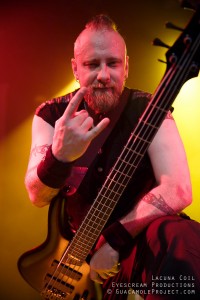 reseael-regreso-triunfal-de-lacuna-coil-resenas
