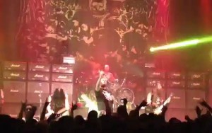 ve-a-philip-anselmo-y-zakk-wylde-interpretar-im-broken-de-pantera