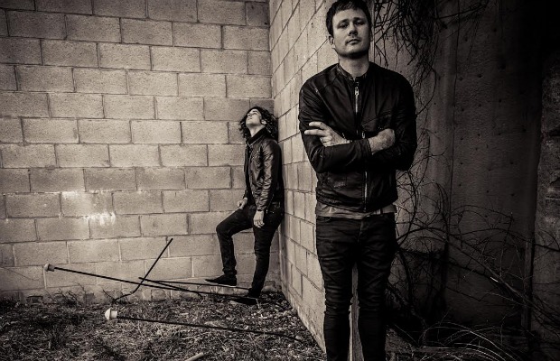 escucha-el-nuevo-disco-de-angels--airwaves-the-dream-walker