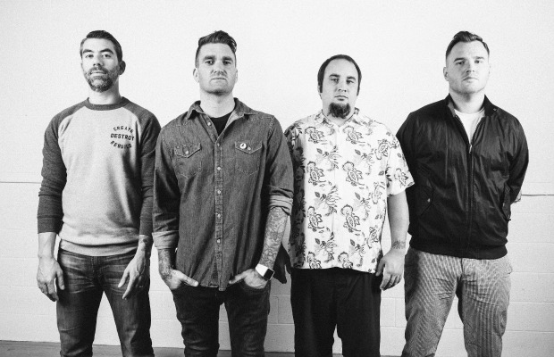 Escucha la canción navideña de New Found Glory: “Snow” escucha-la-cancin-navidea-de-new-found-glory-snow