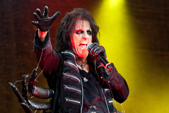 ve-a-alice-cooper-cantar-a-lado-de-los-foo-fighers