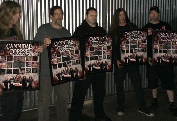 cannibal-corpse-galardonado-por-ms-de-dos-millones-de-ventas