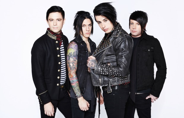falling-in-reverse-interpretara-en-su-totalidad-el-disco-dying-is-your-latest-fashion
