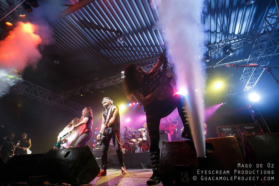 mgo-de-oz-hizo-bailiar-el-pabelln-del-palacio-resenas-sin-categoria