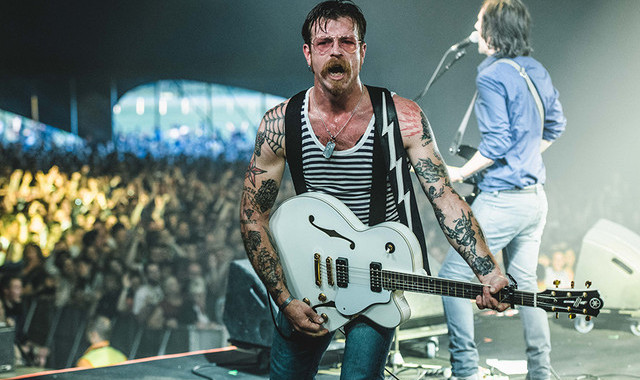 le-arrancan-una-oreja-a-mordidas-a-un-hombre-en-concierto-de-eagles-of-death-metal-noticias-sin-categoria