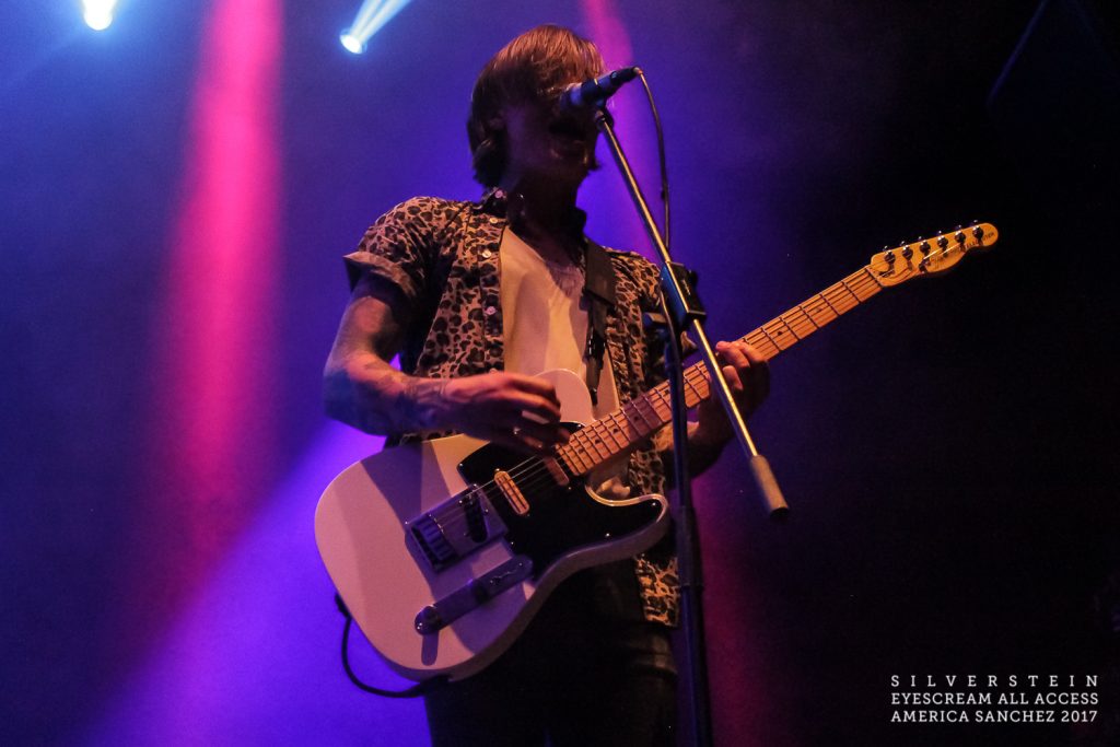 silverstein-en-el-plaza-condesa-fotos