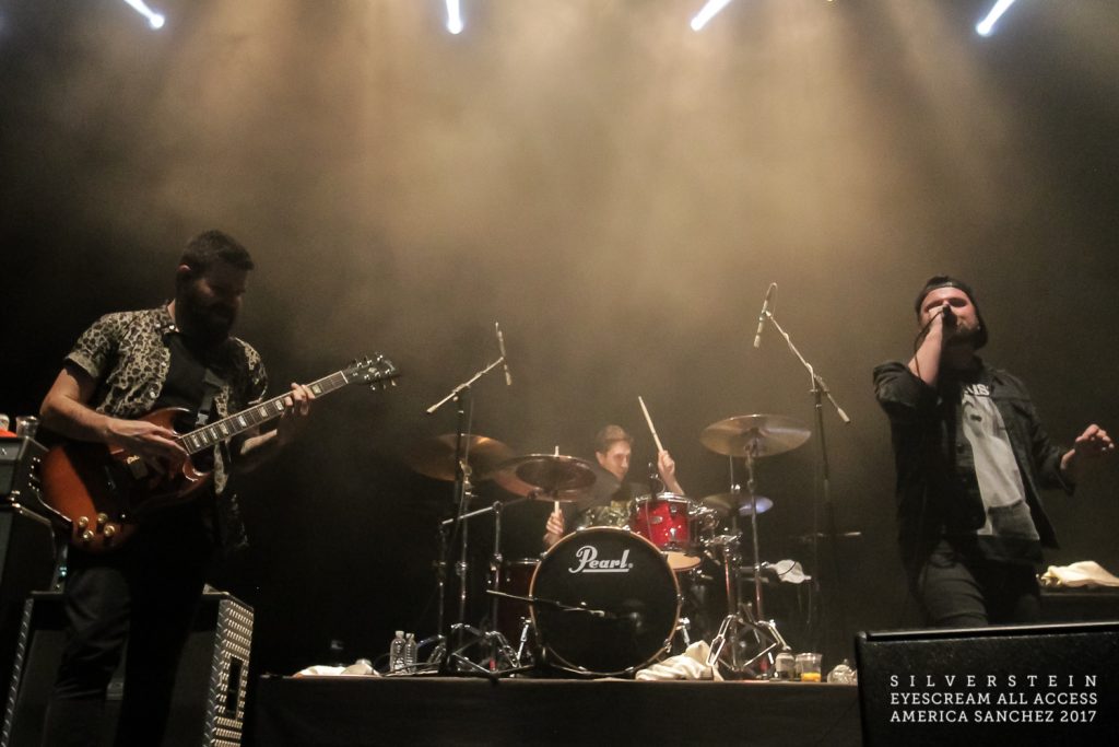 silverstein-en-el-plaza-condesa-fotos