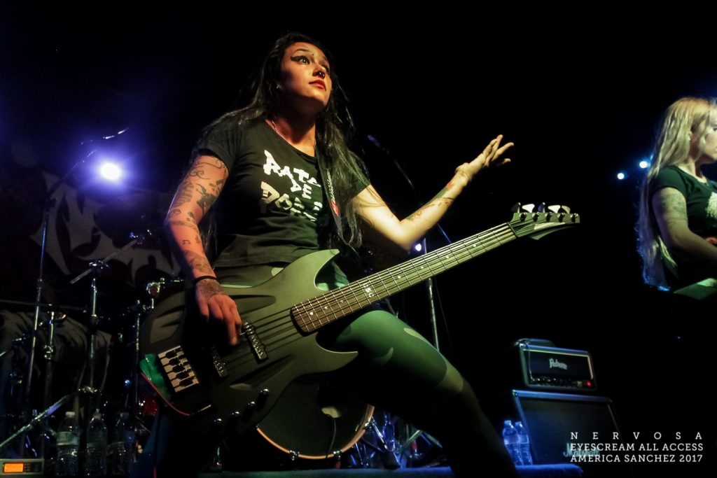 nervosa-en-el-foro-alicia-fotos-sin-categoria