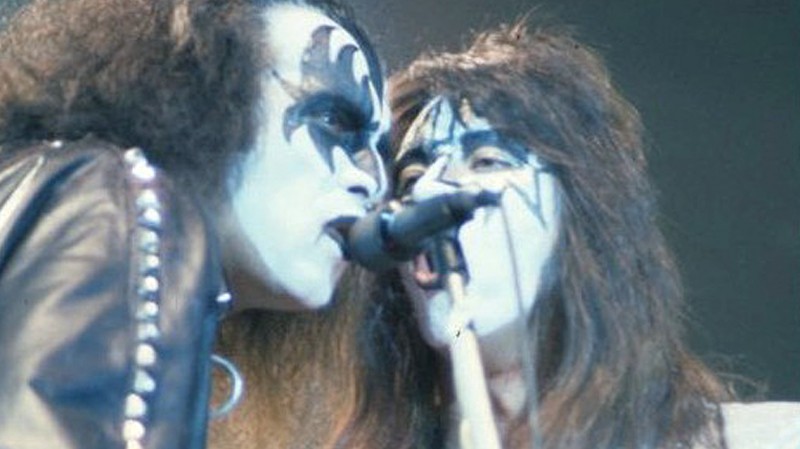 gene-simmons-y-ace-frehley-componen-dos-canciones-nuevas-noticias-sin-categoria
