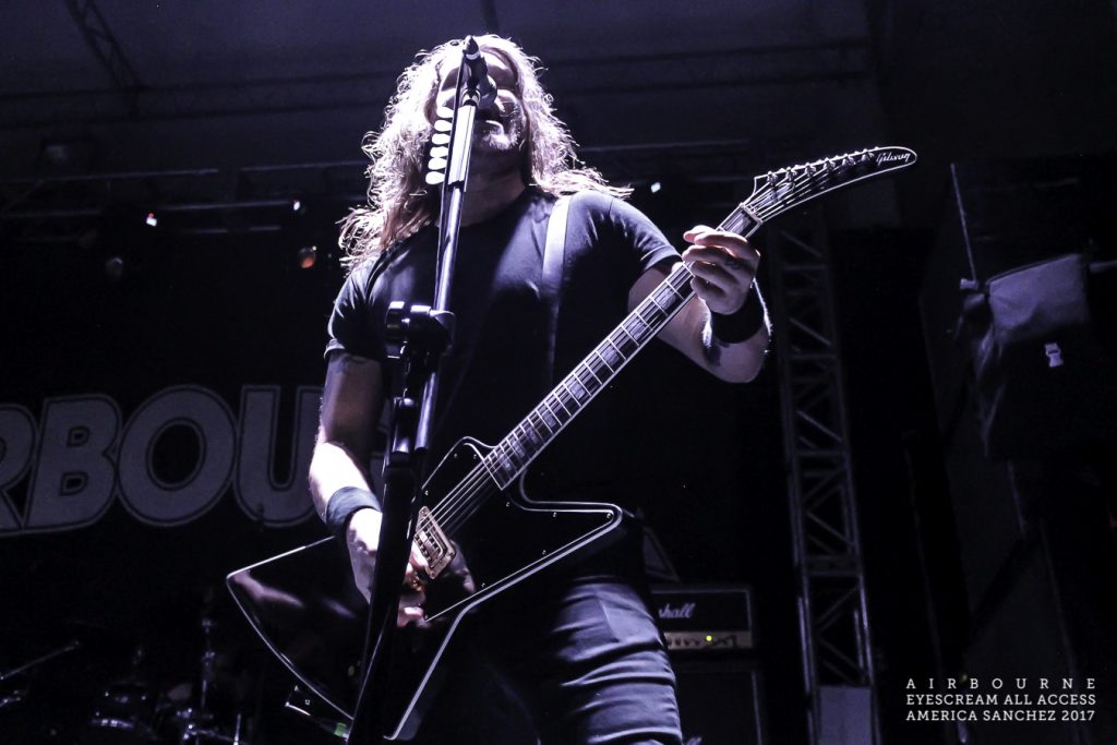 airbourne-puso-la-adrenalina-al-mximo-en-su-primer-concierto-en-mxico-resenas-sin-categoria