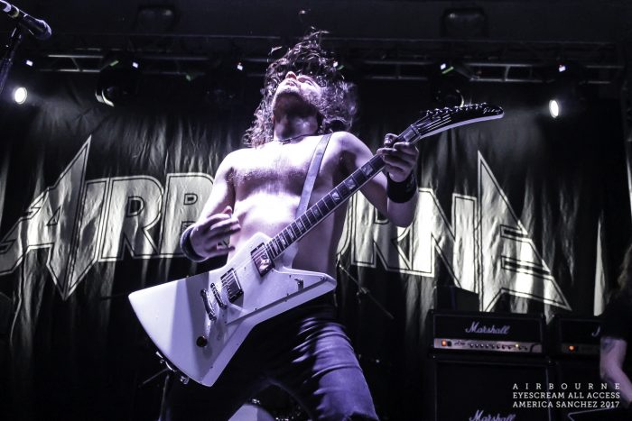 airbourne-puso-la-adrenalina-al-mximo-en-su-primer-concierto-en-mxico-resenas-sin-categoria