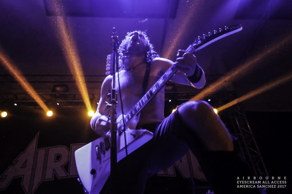 airbourne-puso-la-adrenalina-al-mximo-en-su-primer-concierto-en-mxico-resenas-sin-categoria