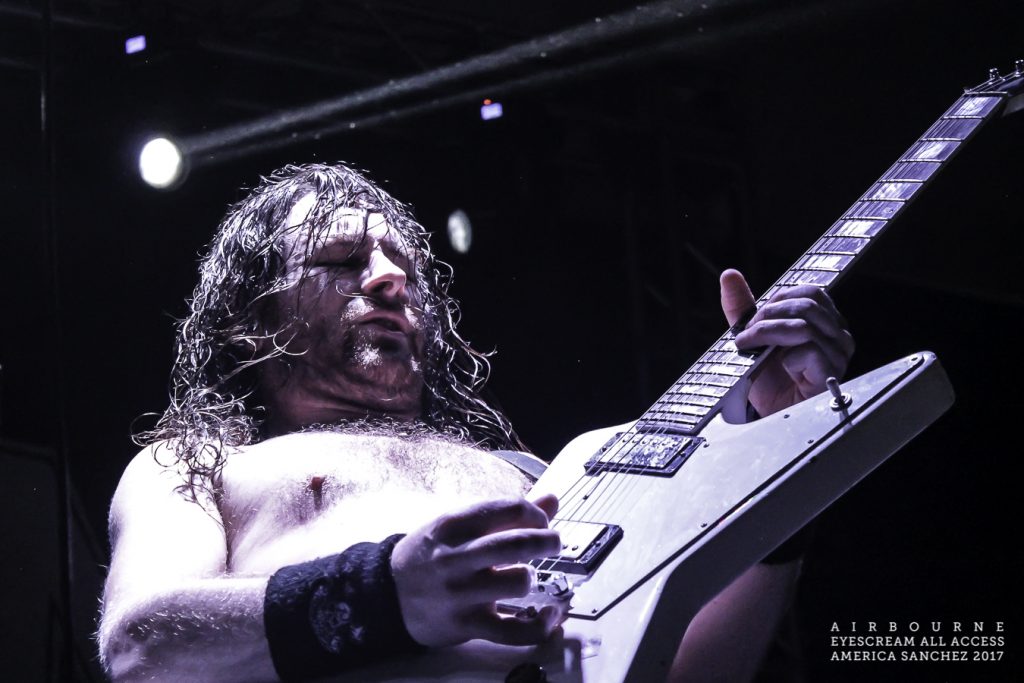 airbourne-puso-la-adrenalina-al-mximo-en-su-primer-concierto-en-mxico-resenas-sin-categoria