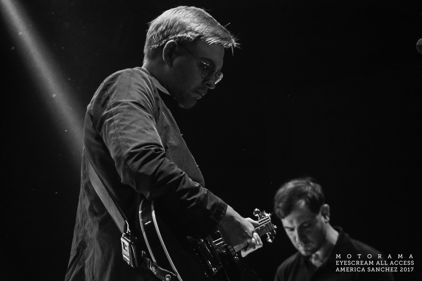 motorama-y-be-forest-en-el-plaza-resenas-sin-categoria