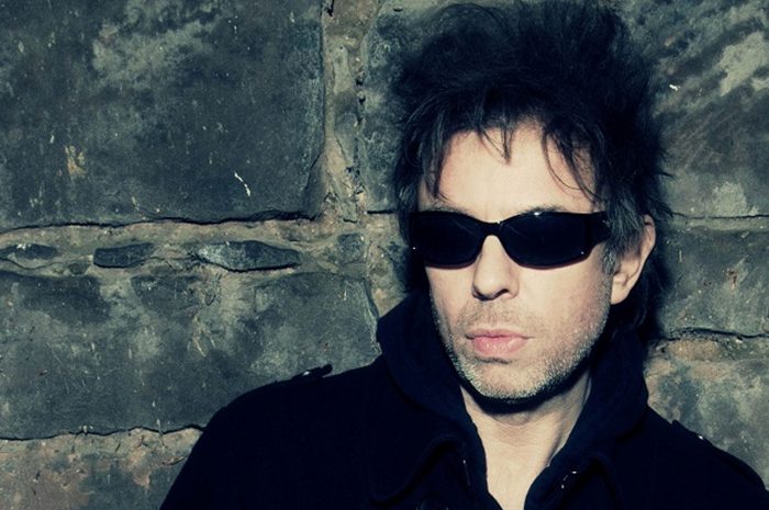 echo-and-the-bunnymen-prepara-the-stars-the-oceans--the-moon-en-cd-vinyl-y-cassette-noticias-sin-categoria