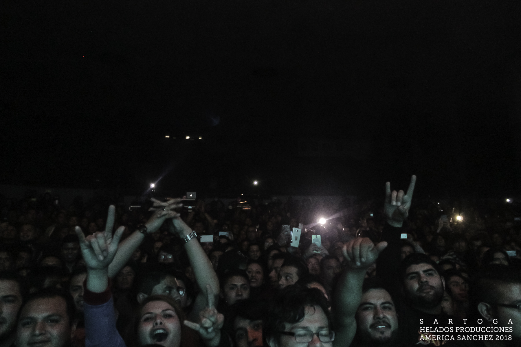 saratoga-celebr-15-aos-de-agotars-en-el-circo-volador-resenas-sin-categoria