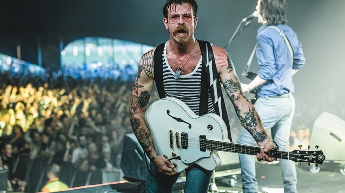 jesse-hughes-eagles-of-death-metal-acusa-a-las-protestas-anti-armas-de-patticas-y-de-mal-gusto-noticias-sin-categoria