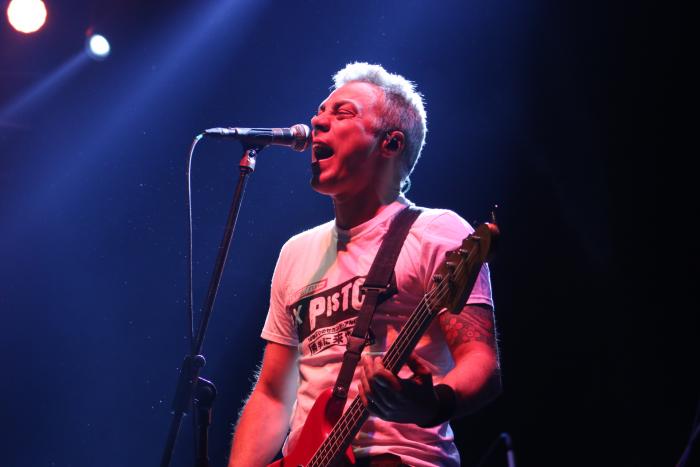 chicos-perros-y-attaque-77-celebran-30-aos-de-punk-rock-resenas-sin-categoria