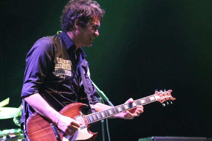 chicos-perros-y-attaque-77-celebran-30-aos-de-punk-rock-resenas-sin-categoria