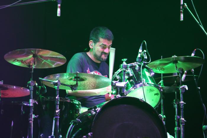 chicos-perros-y-attaque-77-celebran-30-aos-de-punk-rock-resenas-sin-categoria