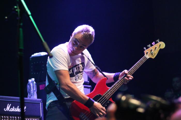 chicos-perros-y-attaque-77-celebran-30-aos-de-punk-rock-resenas-sin-categoria