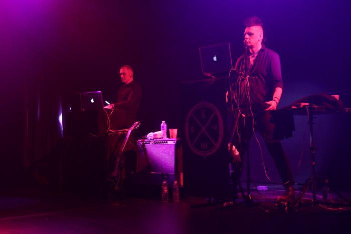 el-lunario-se-oscureci-para-recibir-a-clan-of-xymox-noticias-resenas-sin-categoria