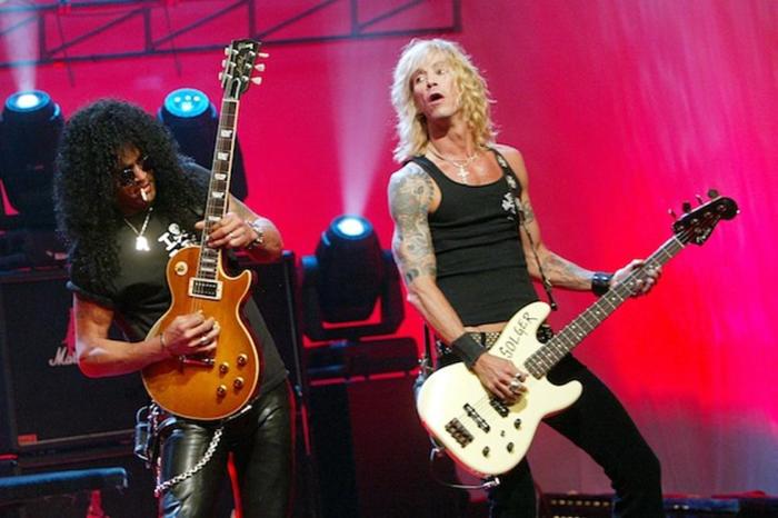 Duff McKagan asegura que el nuevo disco de Guns N’ Roses ‘es real’ noticias sin-categoria duff-mckagan-asegura-que-el-nuevo-disco-de-guns-n-roses-es-real-noticias-sin-categoria