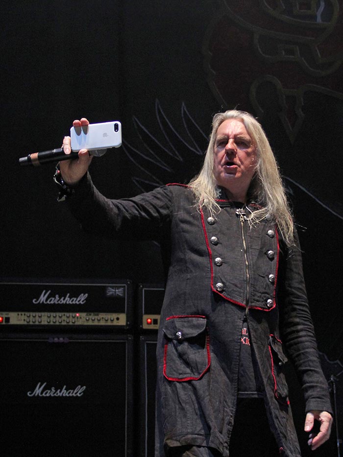 saxon-en-concierto-40-aos-de-heavy-metal-noticias-resenas-sin-categoria
