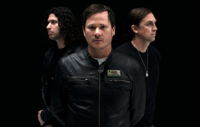 Angels & Airwaves regresa con nueva canción “Rebel Girl” y su primer show en 7 años noticias sin-categoria angels--airwaves-regresa-con-nueva-cancin-rebel-girl-y-su-primer-show-en-7-aos-noticias-sin-categoria