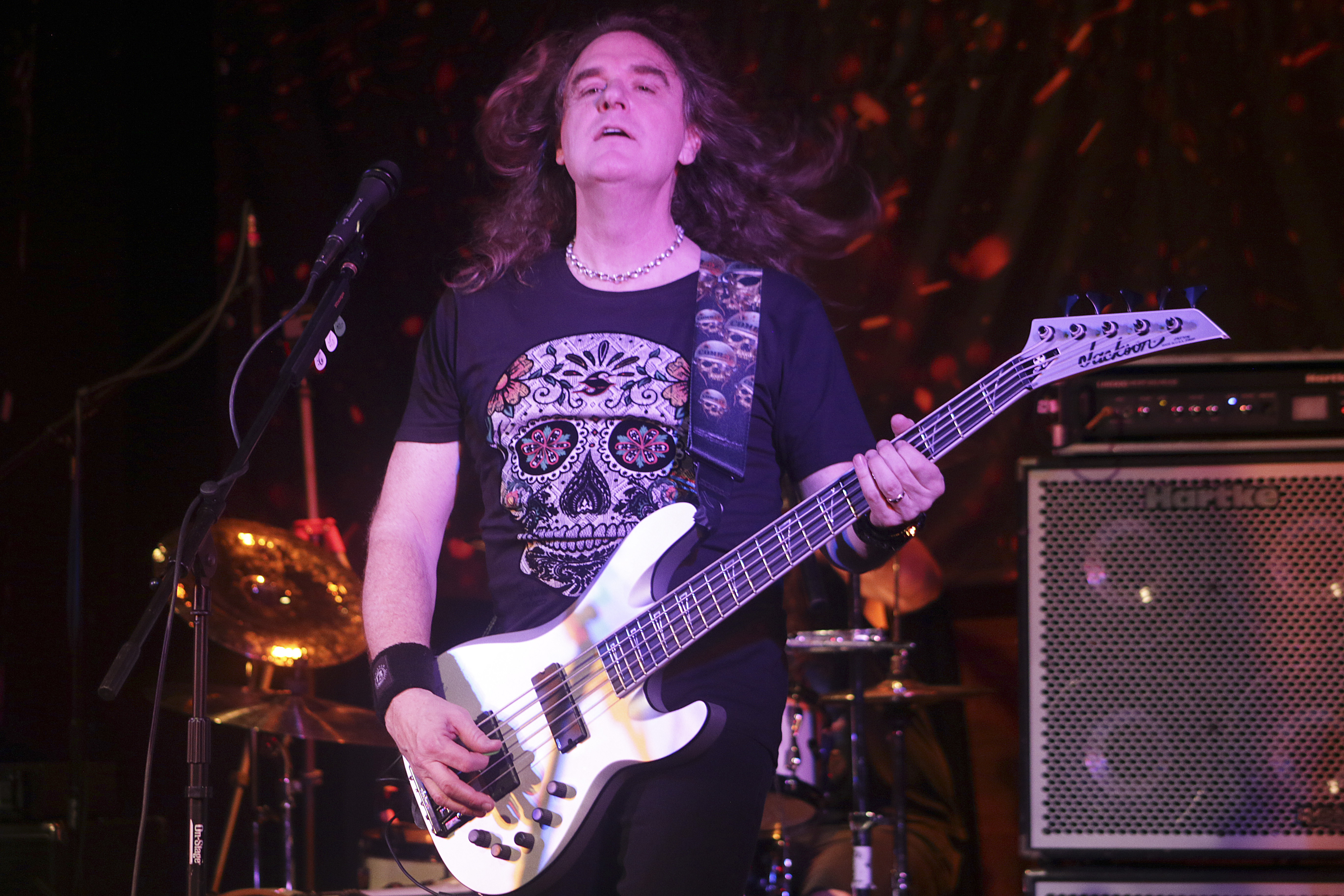 david-ellefson-present-con-gran-xito-basstory-en-la-cdmx-resenas
