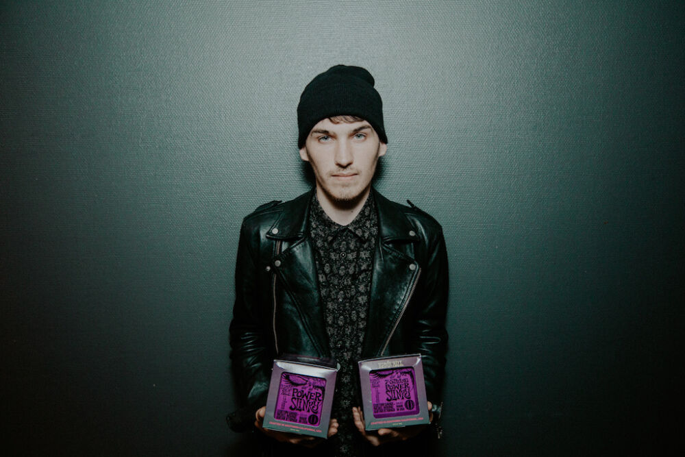 pvris-anuncia-la-salida-de-su-bajista-alex-babinski-por-acusaciones-sexuales-en-su-contra-noticias-sin-categoria