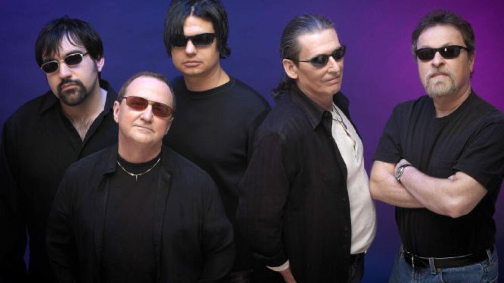 tras-casi-20-aos-blue-yster-cult-anuncia-nuevo-disco-noticias-sin-categoria