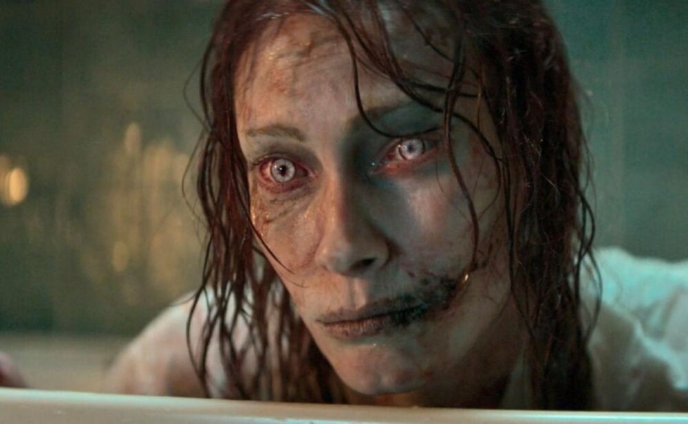 evil-dead-el-despertar-nunca-vers-un-rayador-de-queso-igual-cine-cine-tv-noticias-sin-categoria