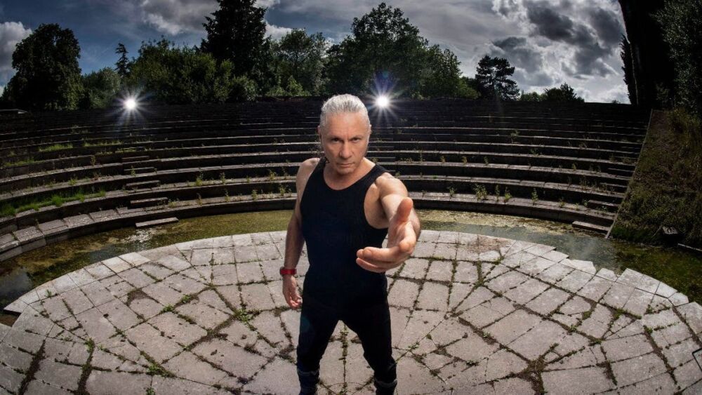 bruce-dickinson-presenta-la-lista-de-canciones-y-la-fecha-de-lanzamiento-de-the-mandrake-project-noticias-sin-categoria