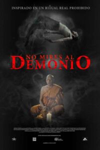 entre-monjes-y-nios-empanizados-no-mires-al-demonio-ofrece-una-mezcla-interesante-de-gneros-y-entretiene-cine-cine-tv-noticias-sin-categoria