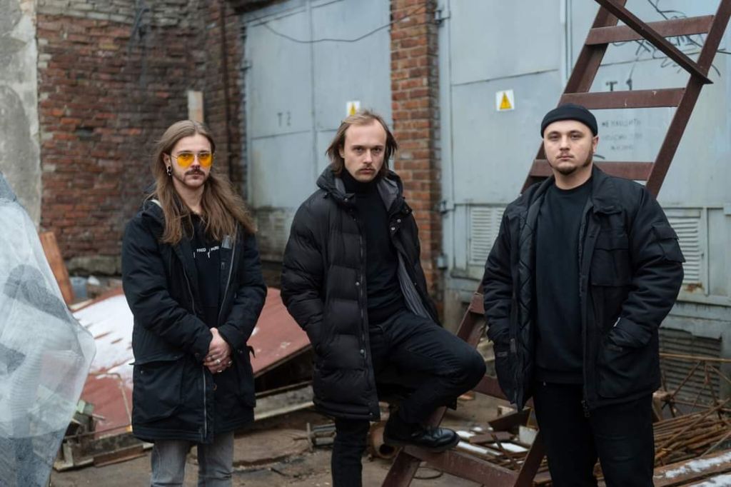 molchat-doma-estrena-video-para-son-de-su-nuevo-lbum-belaya-polosa-metal-sin-categoria