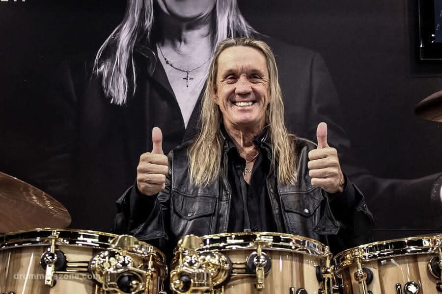 nicko-mcbrain-habla-sobre-su-retiro-de-las-giras-con-iron-maiden-noticias-sin-categoria