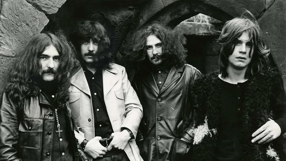 los-hoteles-de-birmingham-aumentan-sus-precios-hasta-un-725-por-el-show-de-despedida-de-black-sabbath-noticias-sin-categoria