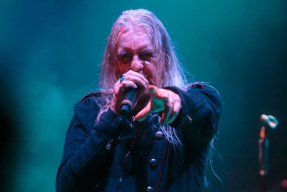 biff-byford-vocalista-de-saxon-revela-diagnstico-de-cncer-y-actualiza-sobre-su-estado-de-salud-noticias-sin-categoria