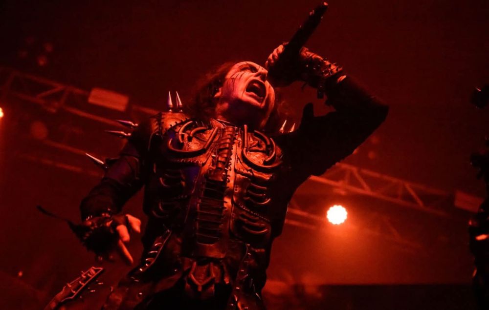 dani-filth-publica-declaracin-final-sobre-la-controversia-en-cradle-of-filth-noticias-sin-categoria