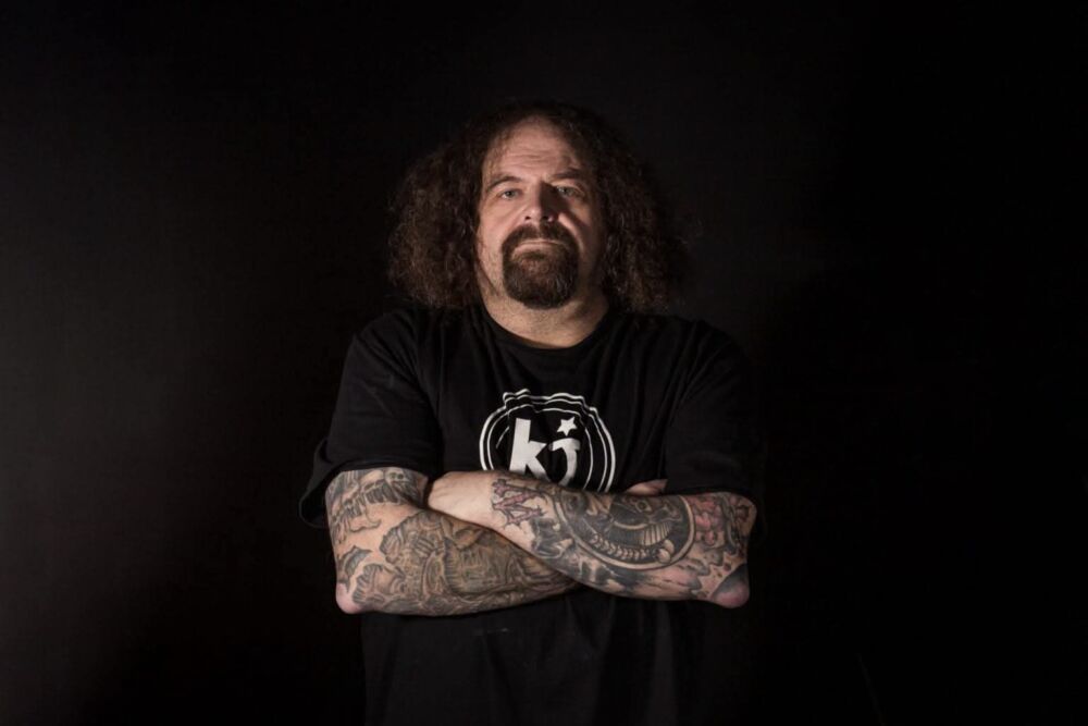 shane-embury-de-napalm-death-habla-sobre-su-dura-batalla-contra-la-pancreatitis-y-el-alcoholismo-noticias-sin-categoria
