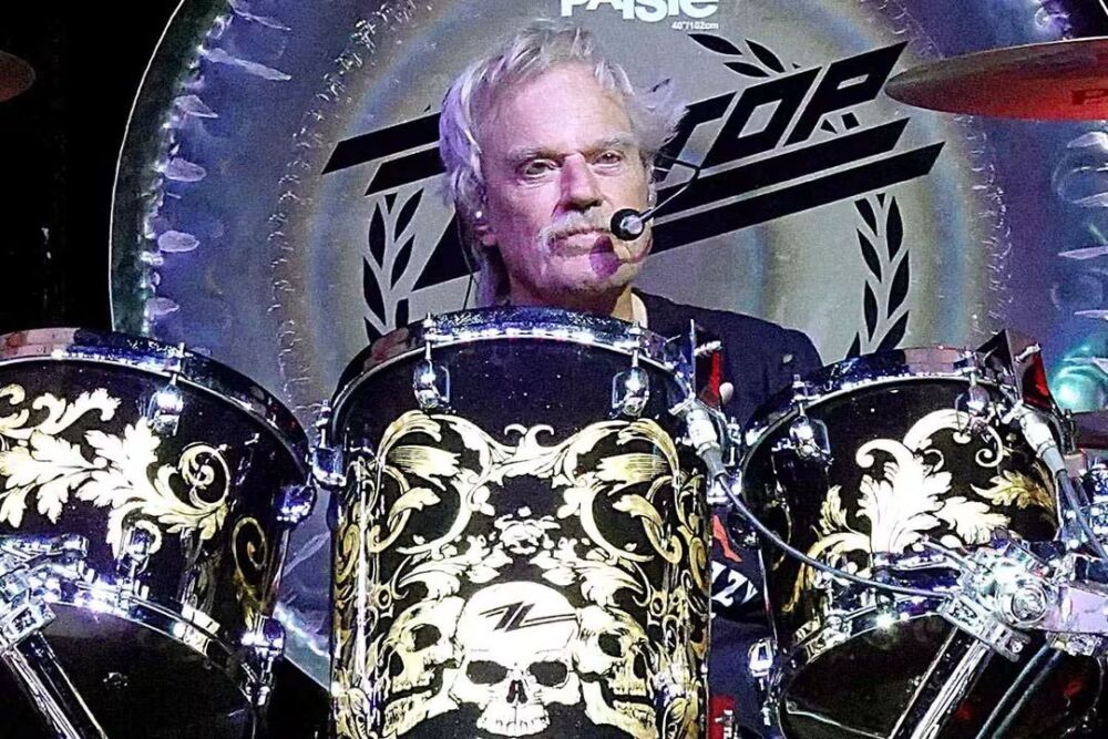 fallece-frank-beard-baterista-y-columna-vertebral-de-zz-top-a-los-77-aos-noticias-sin-categoria